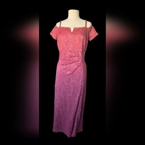 Candlelite Lace Cold-Shoulder Midi Dress Sz M